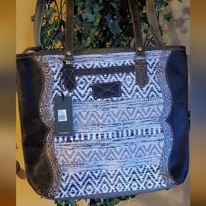 NWT MYRA BAG Floret Tote Bag